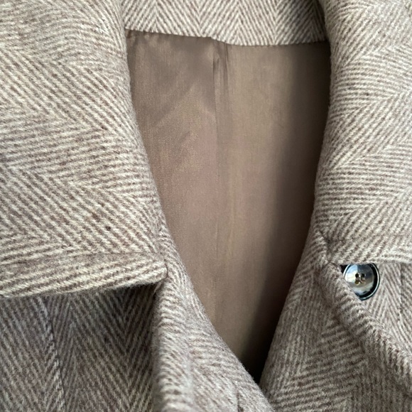 Wool Jacket - Picture 2 of 4